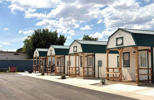 Hurricane Cabin | Tiny Oasis #2 - Hurricane, UT