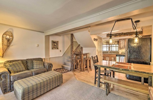 Hillcrest Apartment | Townhome w/Deck: Walk to Mirror Lake & Main St!