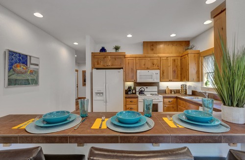 Century West House | Trailside on the Westside