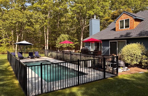 Hampton Bays House | Tranquil 3-bedroom house with pool in Hampton Bays