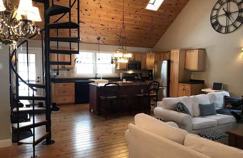 Presque Isle Cottage | Tranquil Lake Esau Cottage, Presque Isle Harbor Area. Private Community