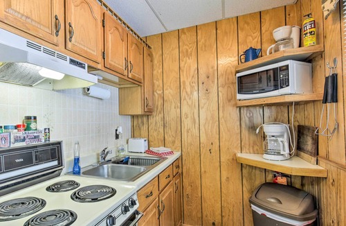 Marenisco Cabin | Tranquil Marenisco Cabin on Lake Gogebic!