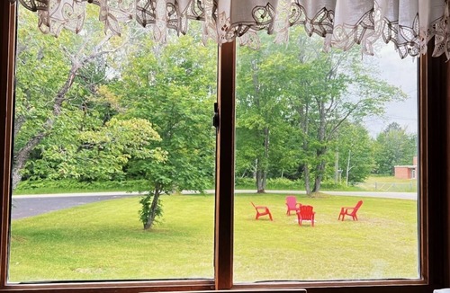 Trout Lake House | Trout Lake-Summer/Fall/Winter- UP near Mackinaw City/Beautiful Landmarks