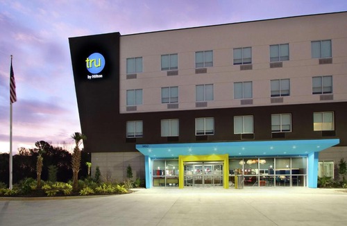 Mobile Hotel | Tru By Hilton Mobile