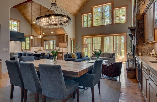 Truckee House | Truckee Treasure Gray's Crossing By Tahoe Getaways - Pet Friendly, Hot Tub w/HOA Access