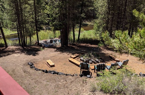Crescent Cabin | Two Cabin On Crescent Creek, Saltwater Hot-Tub, bring horses. StarLink Internet