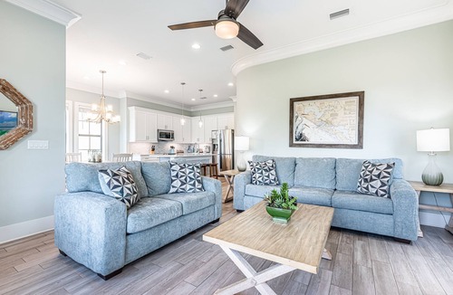 Villa Lago House | Two Golf Carts ~ Beautiful Golf Course View