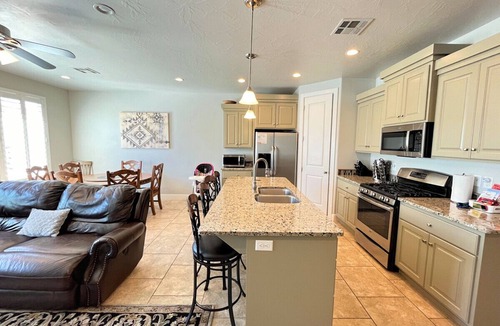 Washington Villa | Two Heated Pools/Spas, BBQ, Golf Course