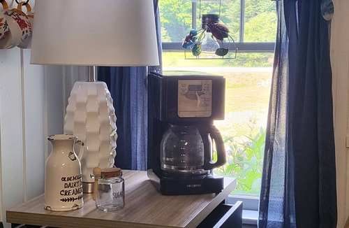 Hessel House | U.P. living, cozy retreat, a work in progress - THIS IS NOT the Taj Mahal
