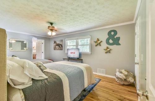 Gainesville House | Ultimate Vacation Resort Horse Ranch Farm