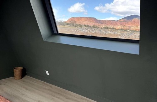 Teasdale Cabin | Unique A-Frame Cabin for an Unforgettable Couples Getaway in Teasdale, Utah