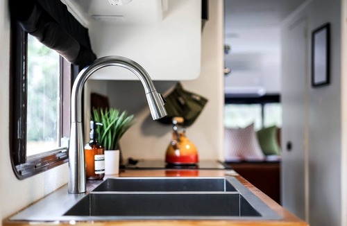 Leander House | Unique Tiny House with Hot-tub, Fire Pit and Hiking Trail in Leander, Texas