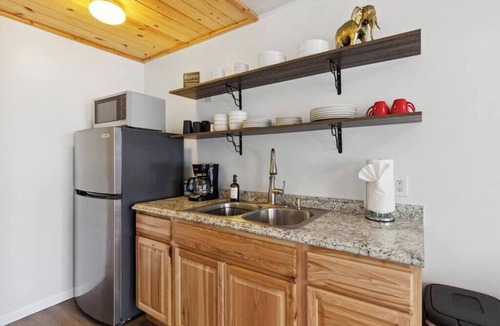 Long Lake Cabin | Unit 1 Long lake-Lakefront-2 BR
