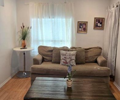 Garfield Apartment | Unit 4 - Walkable Roosevelt Row 1BR 1BA Downtown Stay
