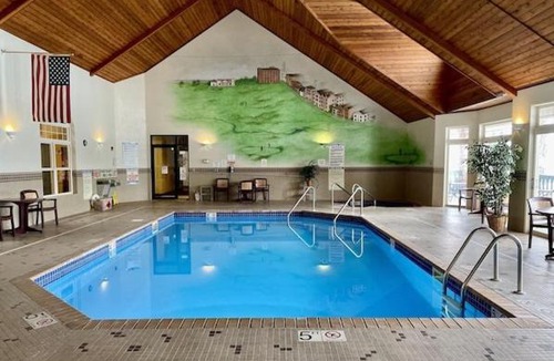 Birchwood Apartment | Unit 411A 1 Bd 1 Ba Condo Condo