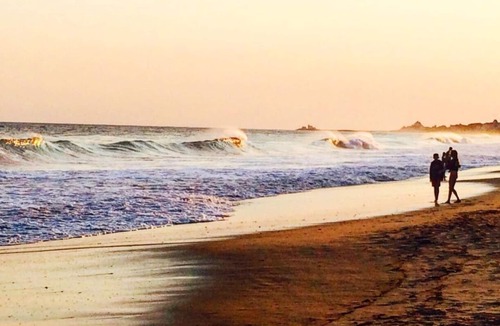 Misquamicut Apartment | Unit 6 Walk to the Beach