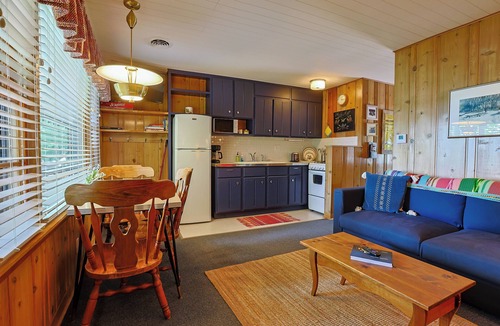 Presque Isle Cabin | Updated Rustic Lakefront Retreat in Northwoods