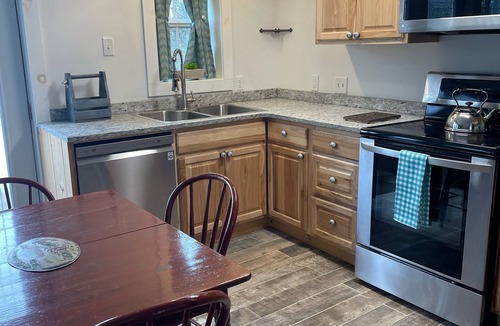 Idlewild Cottage | Very quaint, small Cottage on historic Idlewild lake