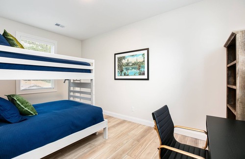 Wooded Estates House | Victory Views Estate: Luxury Guest Loft