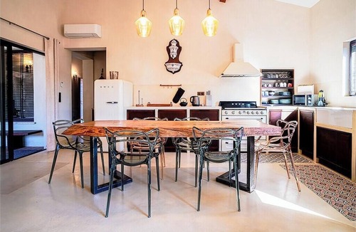 Arca House | Villa between mountains and sea in Pianelli