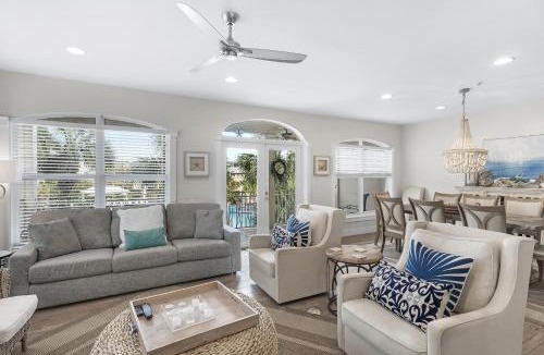 Seacrest Beach Apartment | Villas at Seacrest by Panhandle Getaways