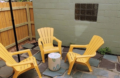 Detroit House | Vintage Charm, E. Eng. Village, 10mins to Dt. Det.