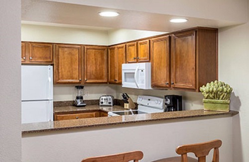 Round Hill Village Resort | Visit the Snow-capped Sierra Mountains!