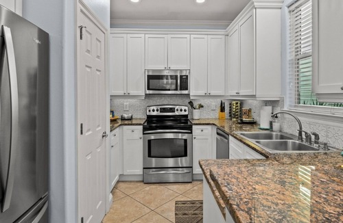 Villages of Crystal Beach House | Walk 2 Beach | Newly Redesigned | Kid's Hang Out