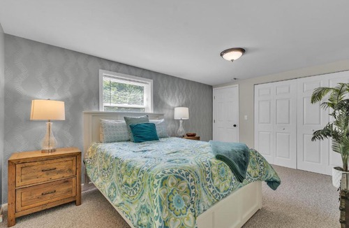 Water Hill House | Walk Downtown Parkside City View Beautifully Remodeled