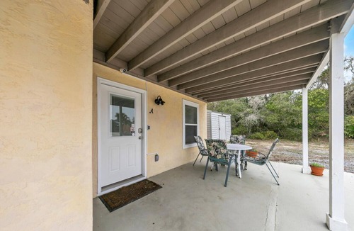 Kiska Beach House | 🌊Walk to Beach-Dog Friendly-Great Location-Sand Dollar A🌊