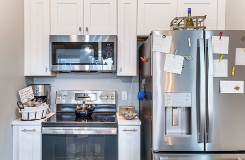 Charlevoix Condo | Walk to Dtwn: Charlevoix Condo w/Fireplace