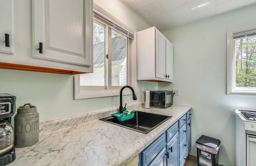 East Tawas House | Walk to Lake Huron Beach Access! Family Getaway