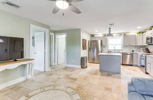 Stuart Cottage | Walk to Parks, Eats & Bars: Stuart Home w/Patio