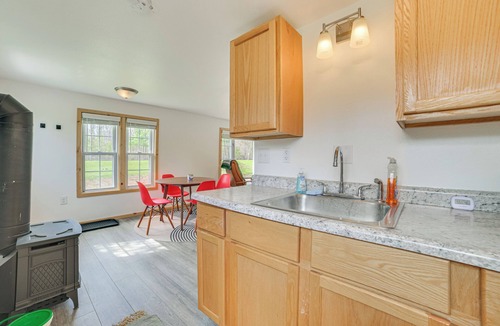 Lewiston Cottage | Walk to West Twin Lake: Remote Retreat w/Yard