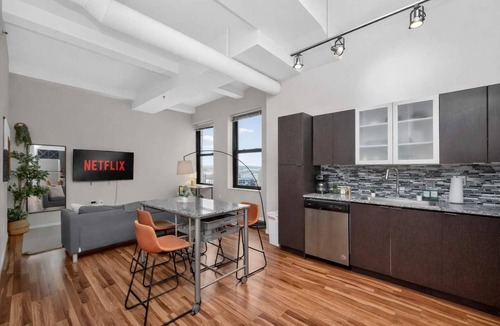 Downtown Cincinnati Apartment | Walkable 2 bed - Paul Brown Stadium