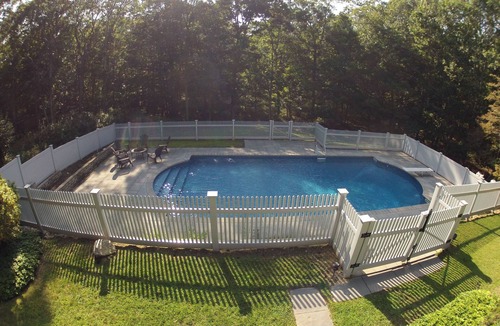 North Sea House | Water Mill Hidden Gem! Heated Pool, CAC, Pet-Friendly, Minutes to everything!
