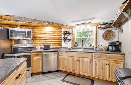 Butternut Cabin | Water's Edge Retreat on Butternut Lake!