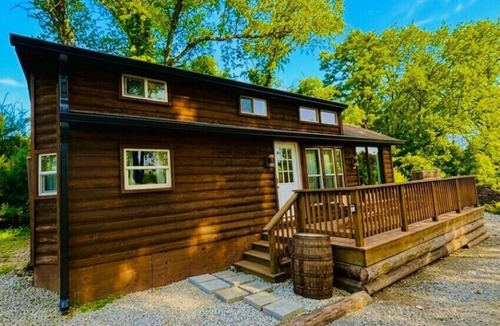West Newton House | Waterfront Bourbon Barrel Cabin