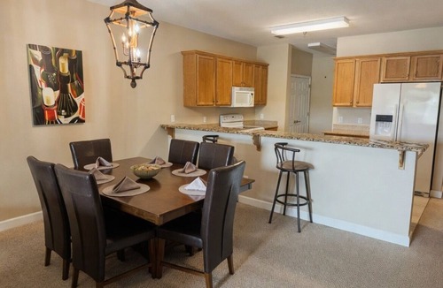 Foley Condo | Waterfront Condo w/Boat Docking & Fishing