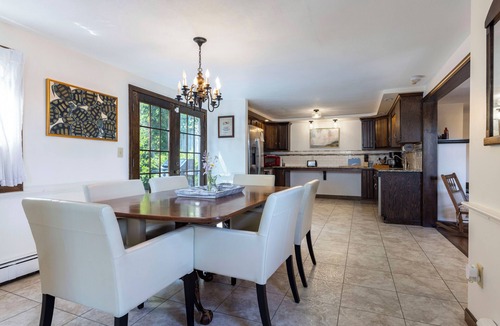 Pawcatuck House | Waterfront Cottage - Mystic, Westerly, Stonington Beaches and Casinos Nearby
