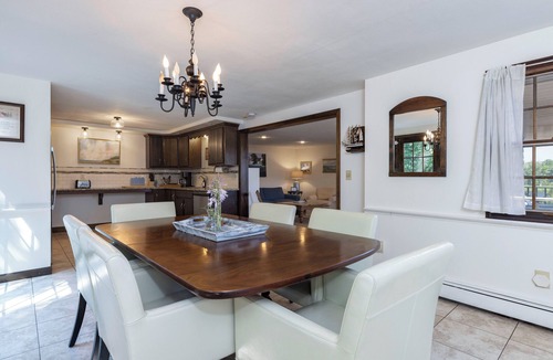 Pawcatuck House | Waterfront Cottage - Mystic, Westerly, Stonington Beaches and Casinos Nearby