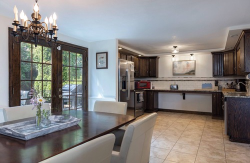 Pawcatuck House | Waterfront Cottage - Mystic, Westerly, Stonington Beaches and Casinos Nearby