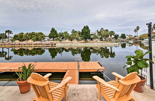 Spring Hill House | Waterfront Hernando Beach Home w/ 40-foot Dock!