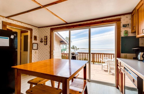 Happy Camp Hideaway Cabin | Waterfront home on Netarts Bay- beautiful views, dog-friendly, near attractions