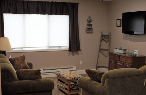 Weidman House | Waterfront - Hot Tub, Game room, Kayaks, Paddle king!