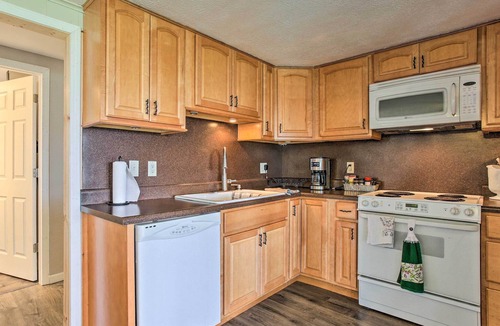 Houghton Lake Cabin | Waterfront Houghton Lake Cabin w/Private Dock
