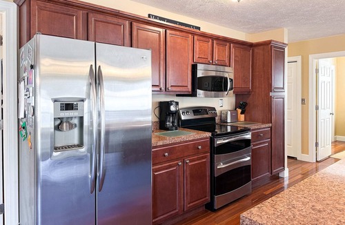 Maynardville House | Waterfront Living, Sleep 10, Dock, Boat Launch, Grill