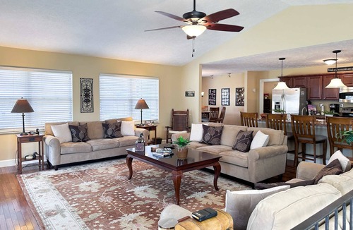 Maynardville House | Waterfront Living, Sleep 10, Dock, Boat Launch, Grill