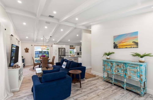 Sugarloaf Shores House | Waterfront Pool Home w/100' Dock, Tiki Hut & Boating Access Near Key West