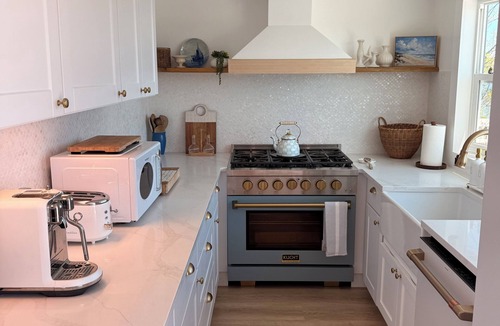 North Sea Cottage | waterfront Southampton beach cottage